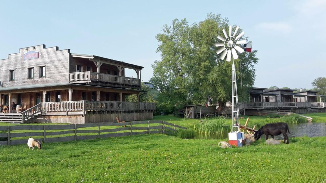 Horse Lake Ranch Neuendorf  Kültér fotó